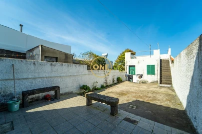 Moradia T2 para Venda em Ribeira Seca