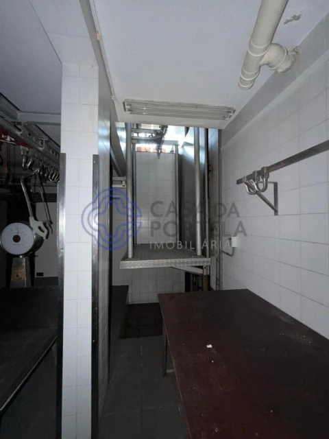 Loja para Arrendamento em Mafamude e Vilar do Paraíso