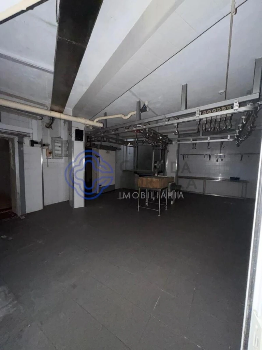 Loja para Arrendamento em Mafamude e Vilar do Paraíso Foto 12