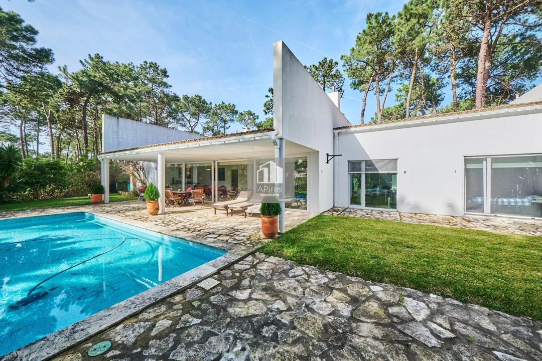 Moradia T3 para Venda em Charneca de Caparica e Sobreda Foto 4