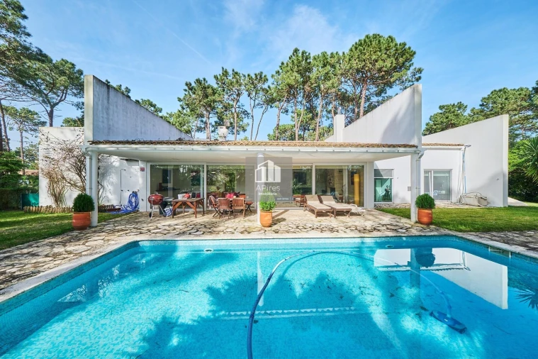 Moradia T3 para Venda em Charneca de Caparica e Sobreda Foto 2