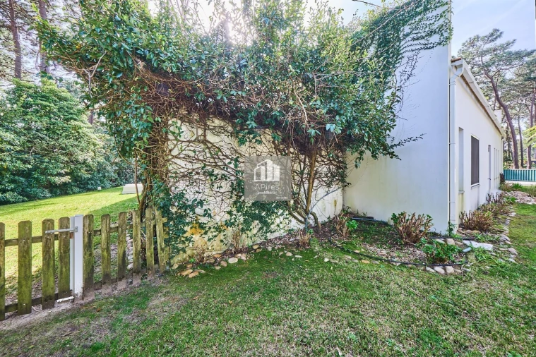 Moradia T3 para Venda em Charneca de Caparica e Sobreda Foto 33