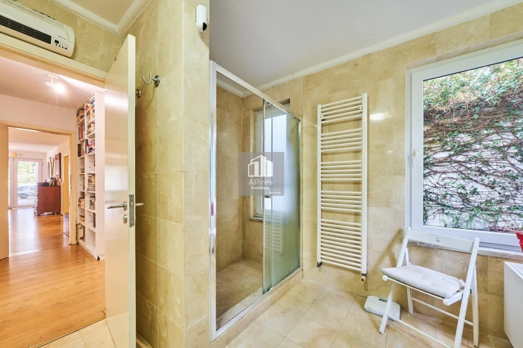 Moradia T3 para Venda em Charneca de Caparica e Sobreda Foto 18