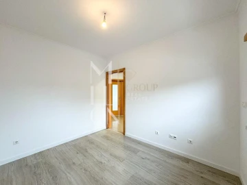 Moradia T5 para Venda em Almada, Cova da Piedade, Pragal e Cacilhas