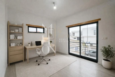 Moradia T5 para Venda em Almada, Cova da Piedade, Pragal e Cacilhas