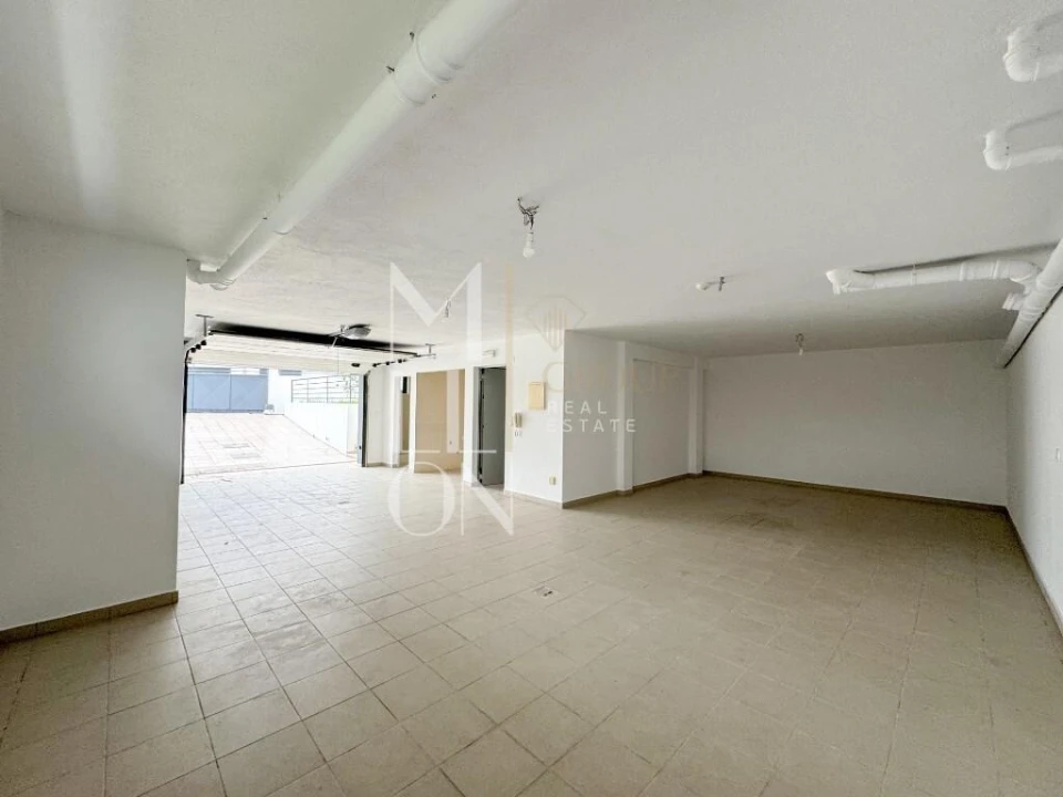 Moradia T5 para Venda em Almada, Cova da Piedade, Pragal e Cacilhas Foto 39