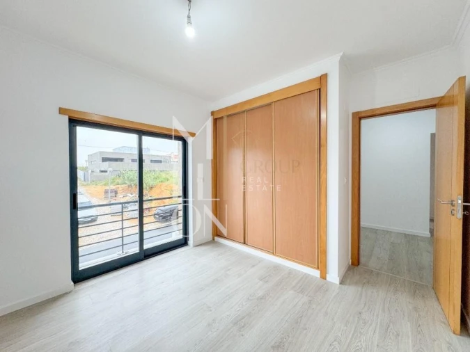 Moradia T5 para Venda em Almada, Cova da Piedade, Pragal e Cacilhas Foto 46