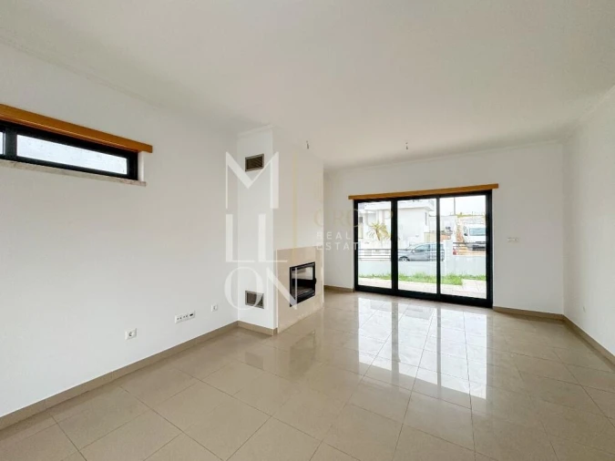 Moradia T5 para Venda em Almada, Cova da Piedade, Pragal e Cacilhas Foto 7