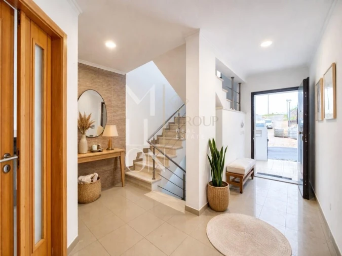 Moradia T5 para Venda em Almada, Cova da Piedade, Pragal e Cacilhas Foto 15