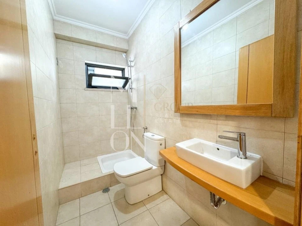 Moradia T5 para Venda em Almada, Cova da Piedade, Pragal e Cacilhas Foto 20