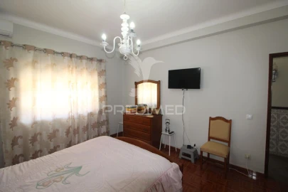 Moradia T3 para Venda em São Francisco