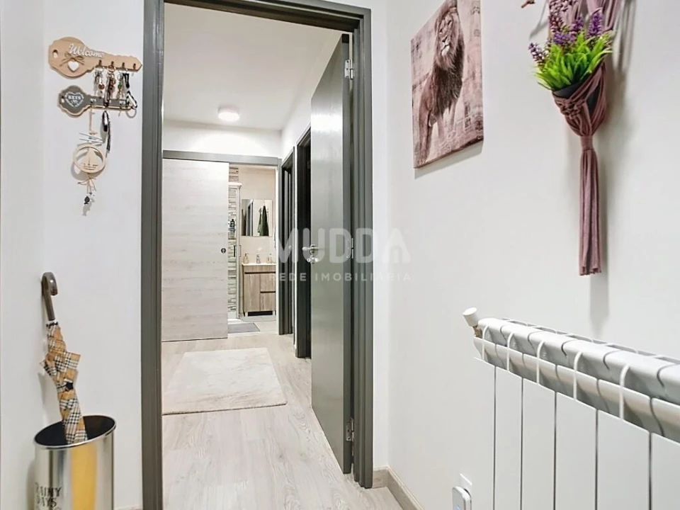 Apartamento T3 para Venda em Vilar de Nantes Foto 6