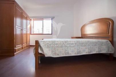 Apartamento T3 para Venda em Braga (Maximinos, Sé e Cividade)