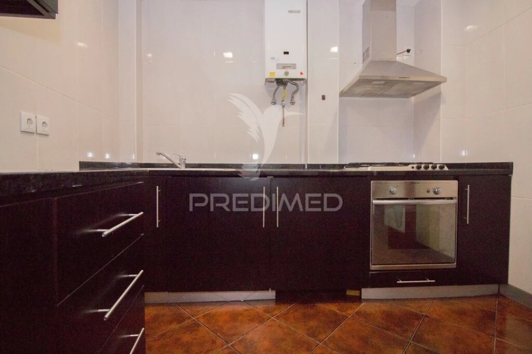 Apartamento T3 para Venda em Braga (Maximinos, Sé e Cividade) Foto 17