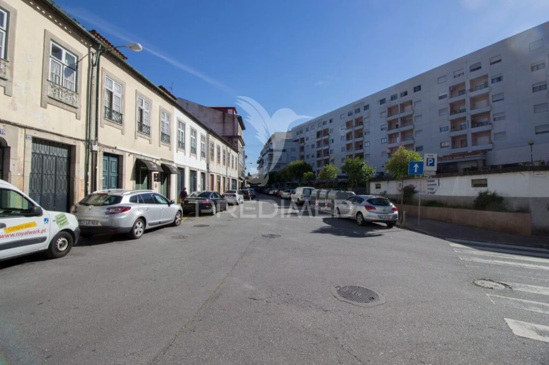 Apartamento T3 para Venda em Braga (Maximinos, Sé e Cividade) Foto 19