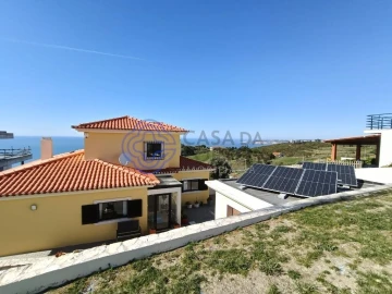 Moradia T4 para Venda em Famalicão