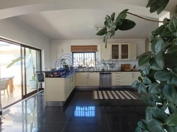 Moradia T4 para Venda em Famalicão