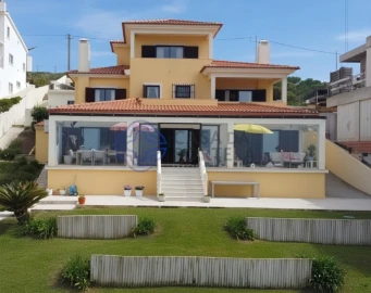 Moradia T4 para Venda em Famalicão