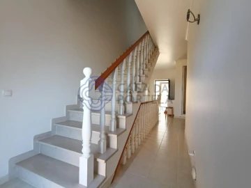 Moradia T4 para Venda em Famalicão