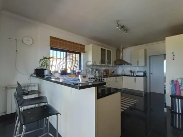 Moradia T4 para Venda em Famalicão