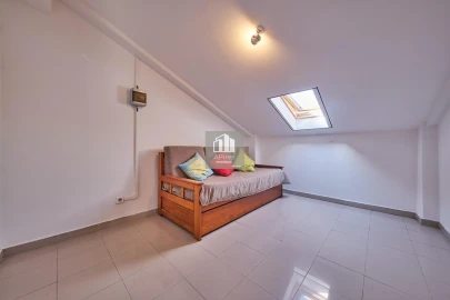 Apartamento T4 para Venda em Costa da Caparica