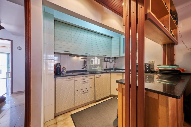 Apartamento T4 para Venda em Costa da Caparica Foto 22