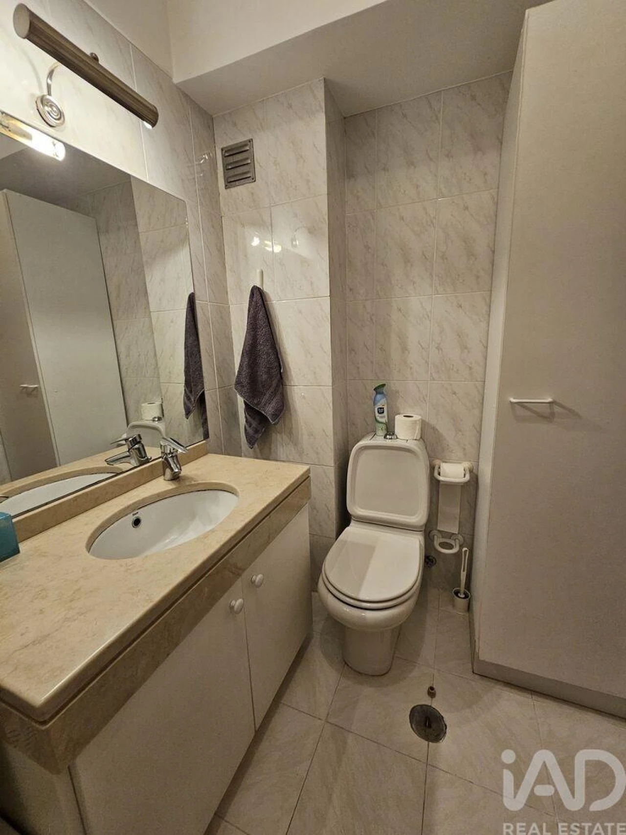 Apartamento T2 para Arrendamento em São Martinho Foto 6