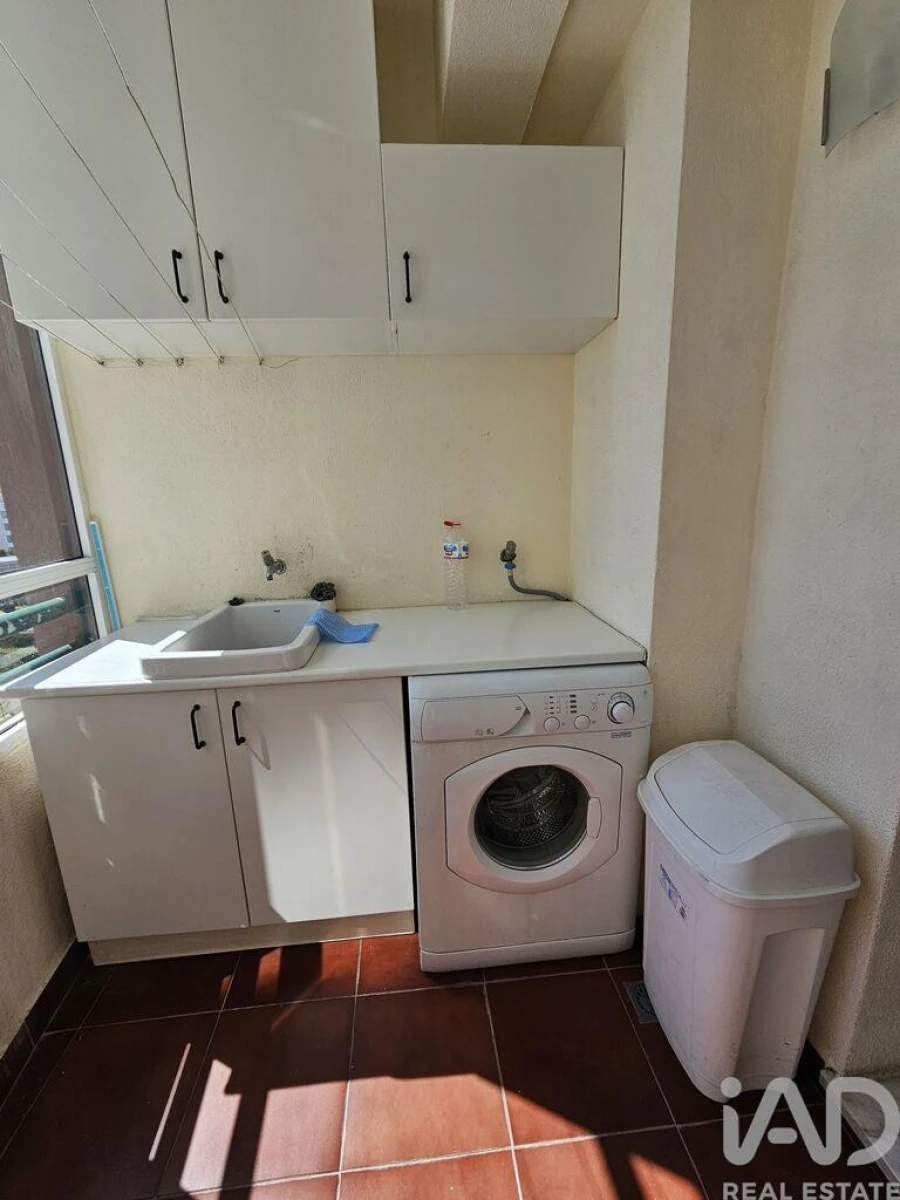 Apartamento T2 para Arrendamento em São Martinho Foto 10