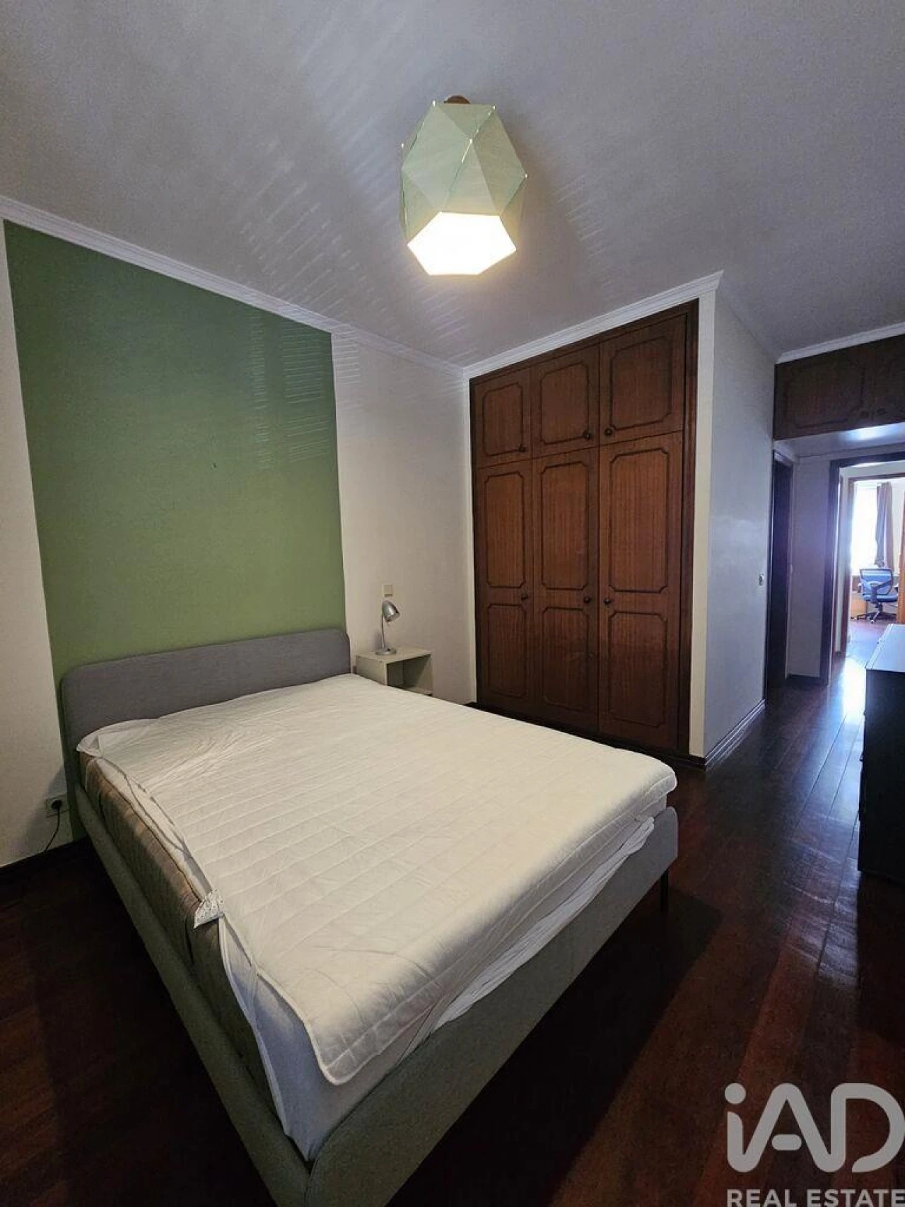 Apartamento T2 para Arrendamento em São Martinho Foto 5