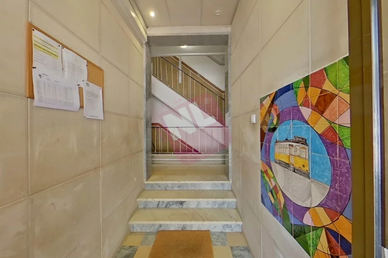 Apartamento T1 para Venda em Algés, Linda-A-Velha e Cruz Quebrada-Dafundo Foto 4