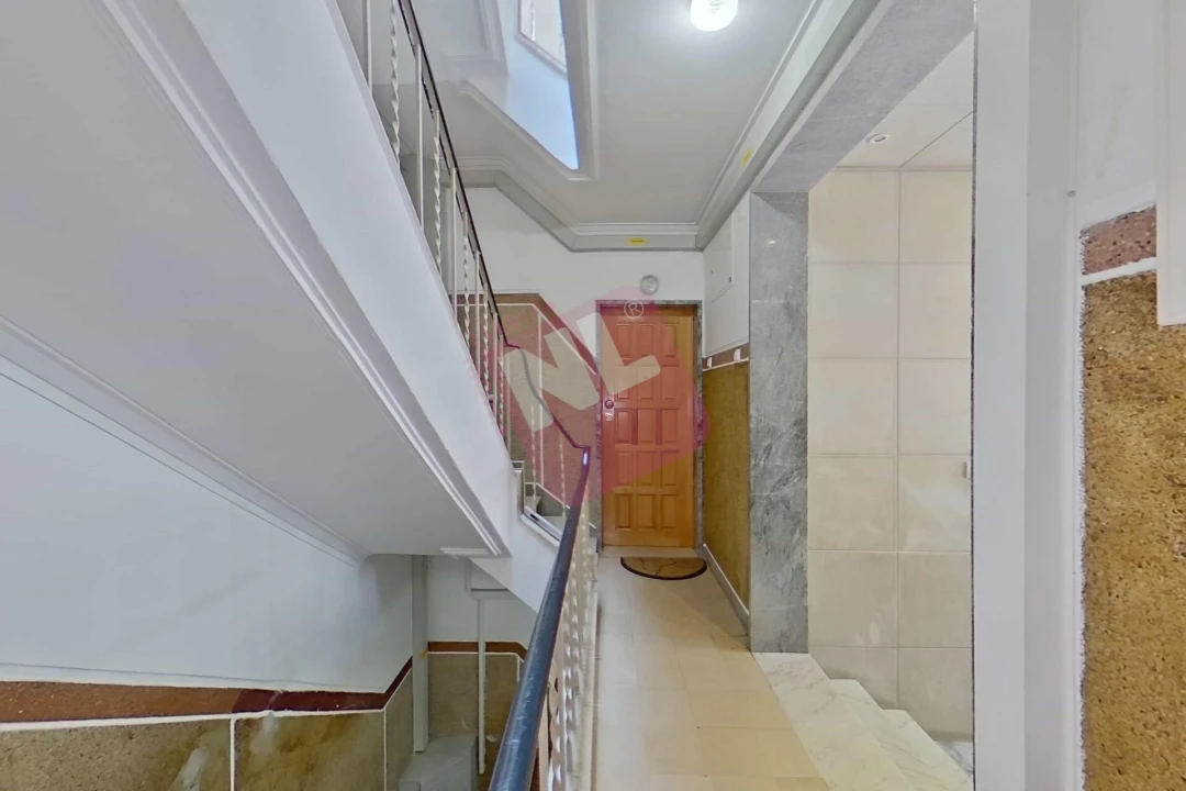 Apartamento T1 para Venda em Algés, Linda-A-Velha e Cruz Quebrada-Dafundo Foto 6