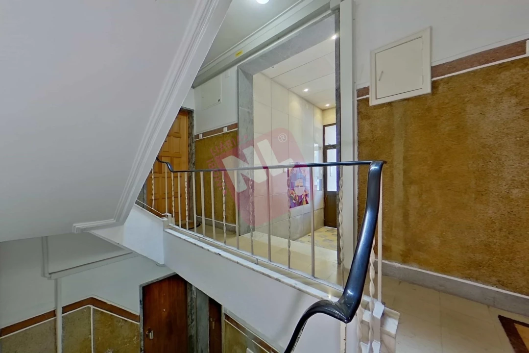 Apartamento T1 para Venda em Algés, Linda-A-Velha e Cruz Quebrada-Dafundo Foto 7