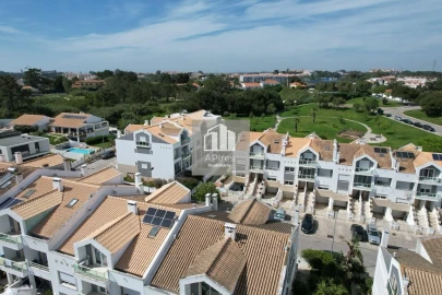Terreno para Venda em Charneca de Caparica e Sobreda