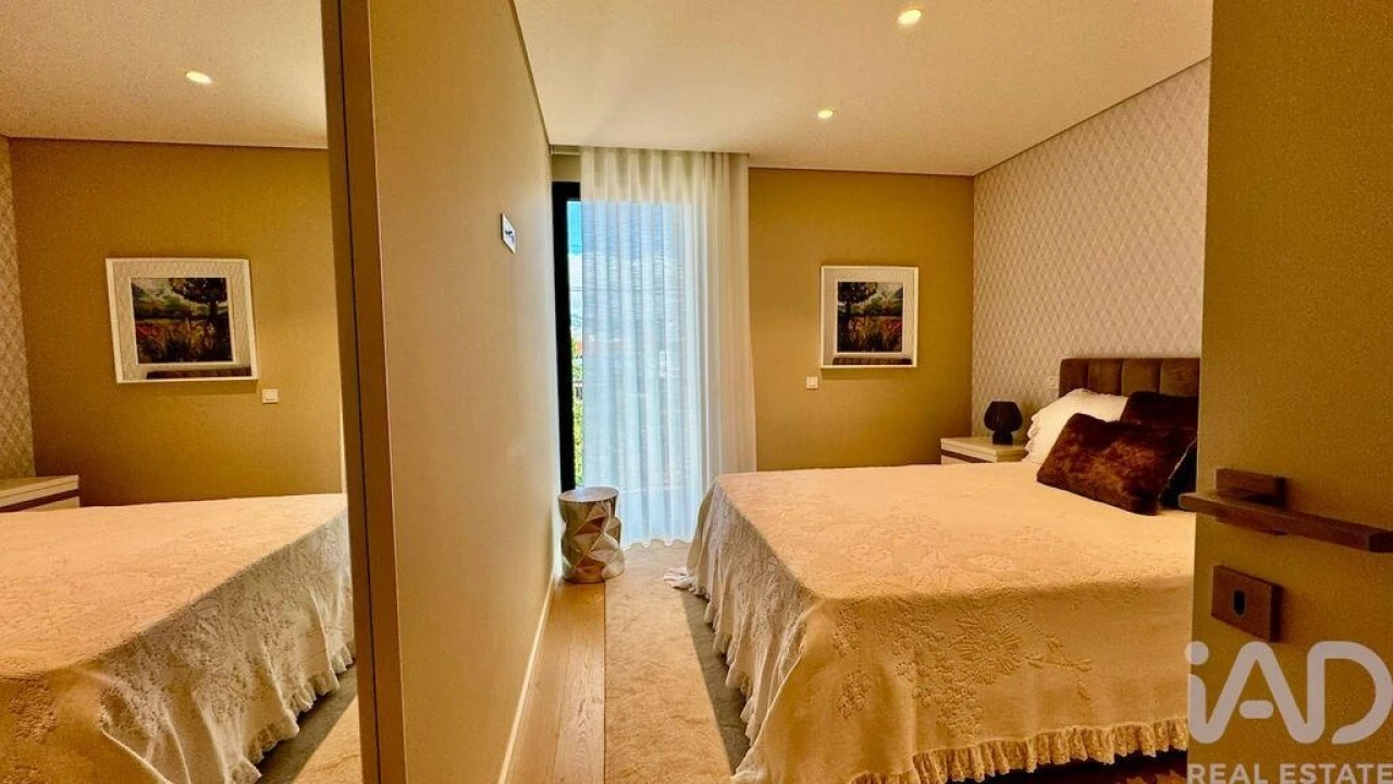 Apartamento T3 para Venda em São Martinho Foto 9