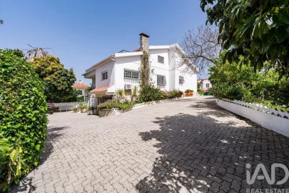 Moradia T8 para Venda em Amora