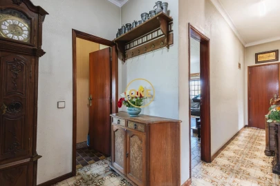 Moradia T3 para Venda em Santo Tirso, Couto (Santa Cristina e São Miguel) e Burgães