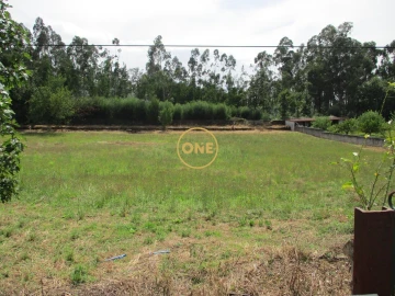 Moradia T3 para Venda em Santo Tirso, Couto (Santa Cristina e São Miguel) e Burgães