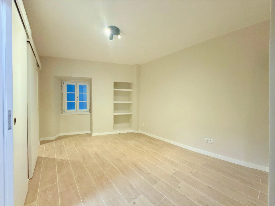 Apartamento T1 para Venda em São Martinho do Bispo e Ribeira de Frades Foto 3