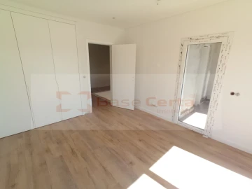 Moradia T4 para Venda em Corroios