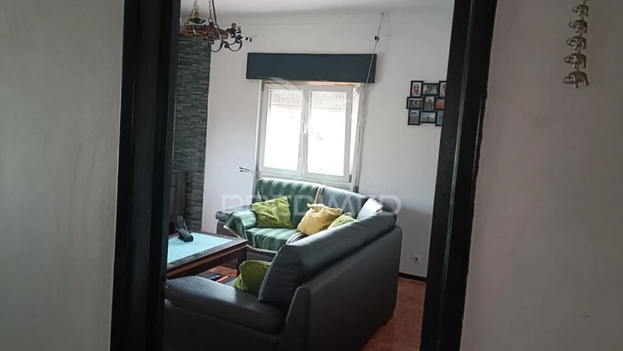 Moradia T5 para Venda em Quinta do Conde Foto 7