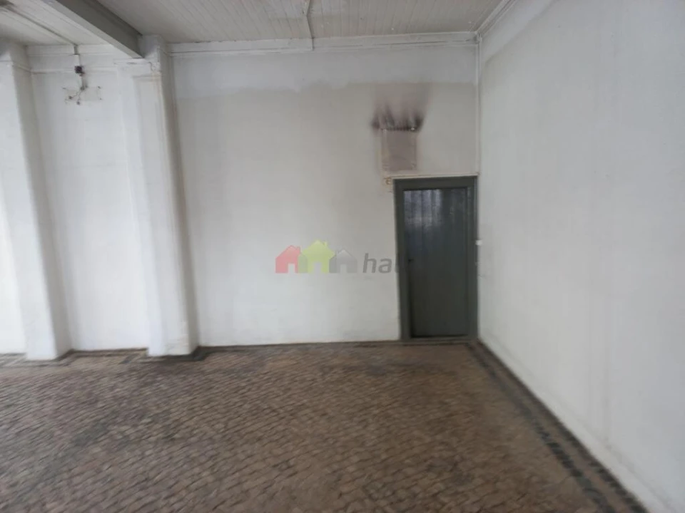 Loja para Arrendamento em Setubal (São Sebastião) Foto 7