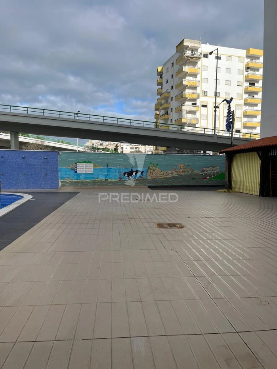 Apartamento T1 para Venda em Portimão Foto 3