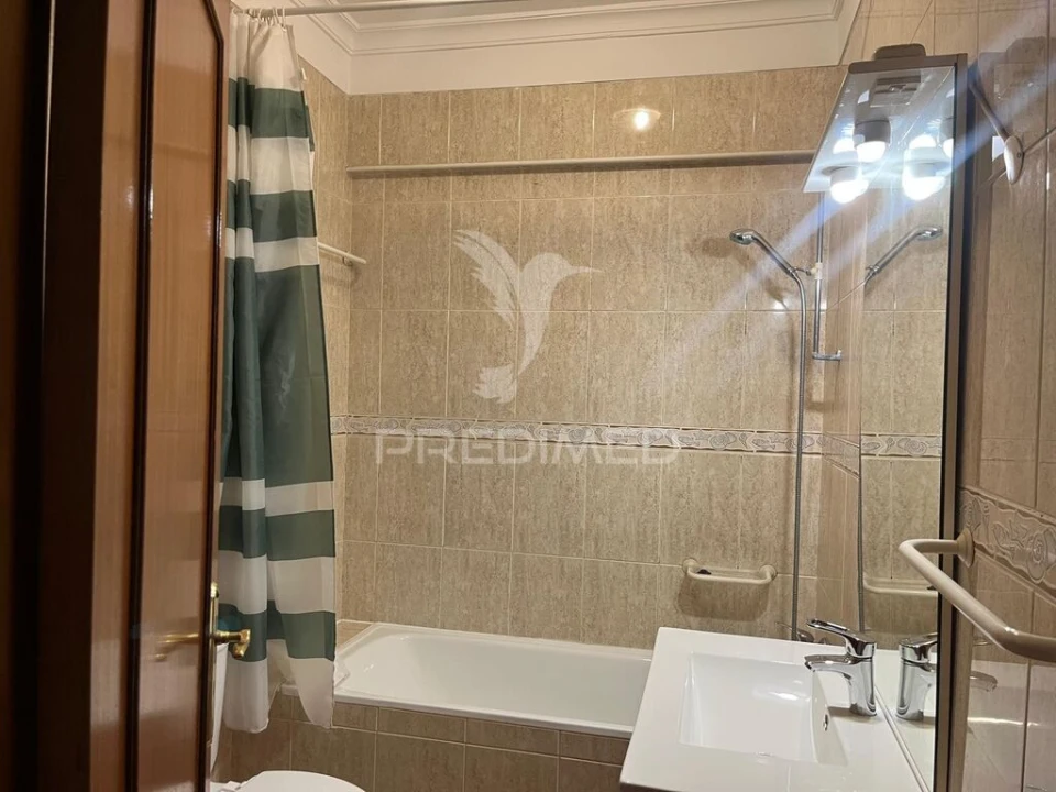Apartamento T1 para Venda em Portimão Foto 12