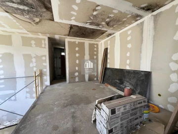 Moradia T2 para Venda em Charneca de Caparica e Sobreda