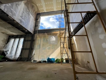 Moradia T2 para Venda em Charneca de Caparica e Sobreda