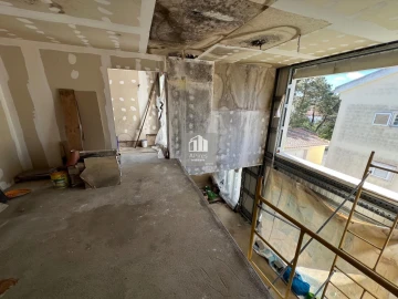 Moradia T2 para Venda em Charneca de Caparica e Sobreda