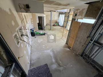 Moradia T2 para Venda em Charneca de Caparica e Sobreda