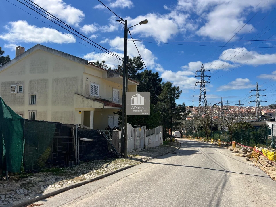 Moradia T2 para Venda em Charneca de Caparica e Sobreda Foto 44