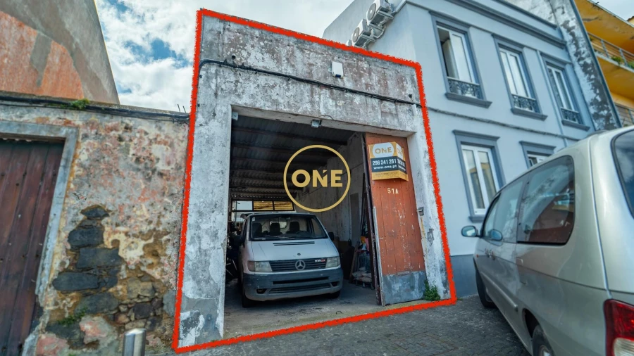 Moradia T3 para Venda em Ponta Delgada (São José)