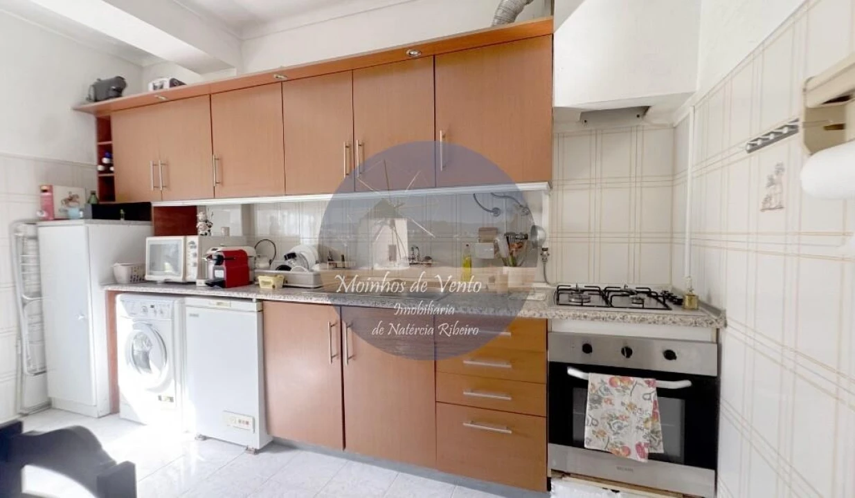 Apartamento T2 para Venda em Barreiro e Lavradio Foto 4